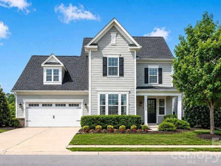 11926 Grey Partridge Drive, Charlotte, NC 28278.  MLS# CAR4381205, YatesRealty ID 36204. 