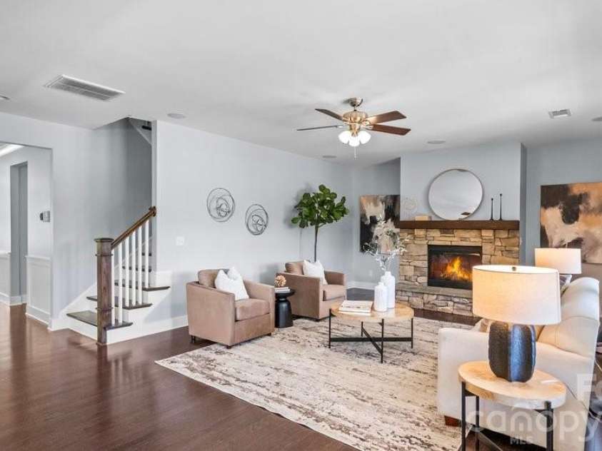 11926 Grey Partridge Drive, Charlotte, NC 28278.  MLS# CAR4381205, YatesRealty ID 36204. 