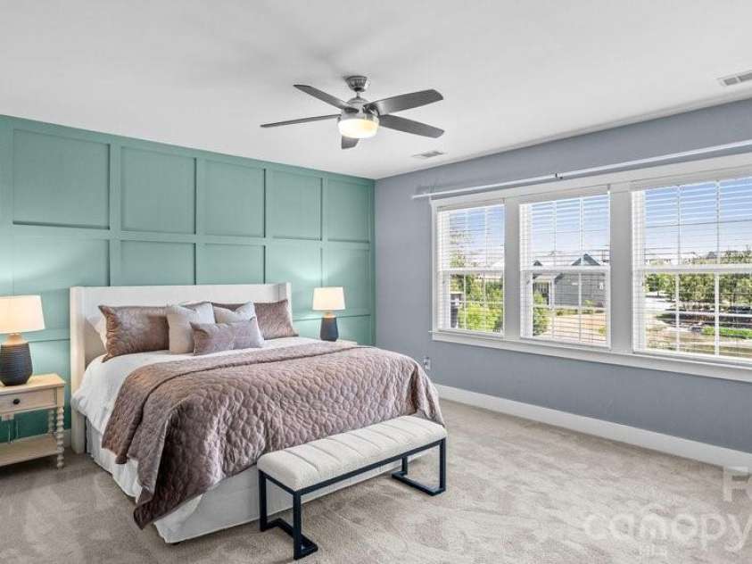 11926 Grey Partridge Drive, Charlotte, NC 28278.  MLS# CAR4381205, YatesRealty ID 36204. 