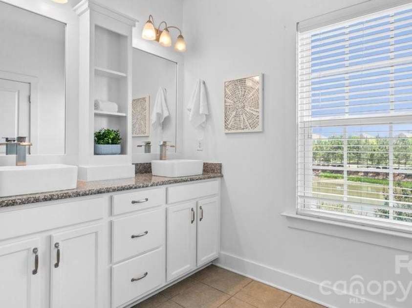 11926 Grey Partridge Drive, Charlotte, NC 28278.  MLS# CAR4381205, YatesRealty ID 36204. 