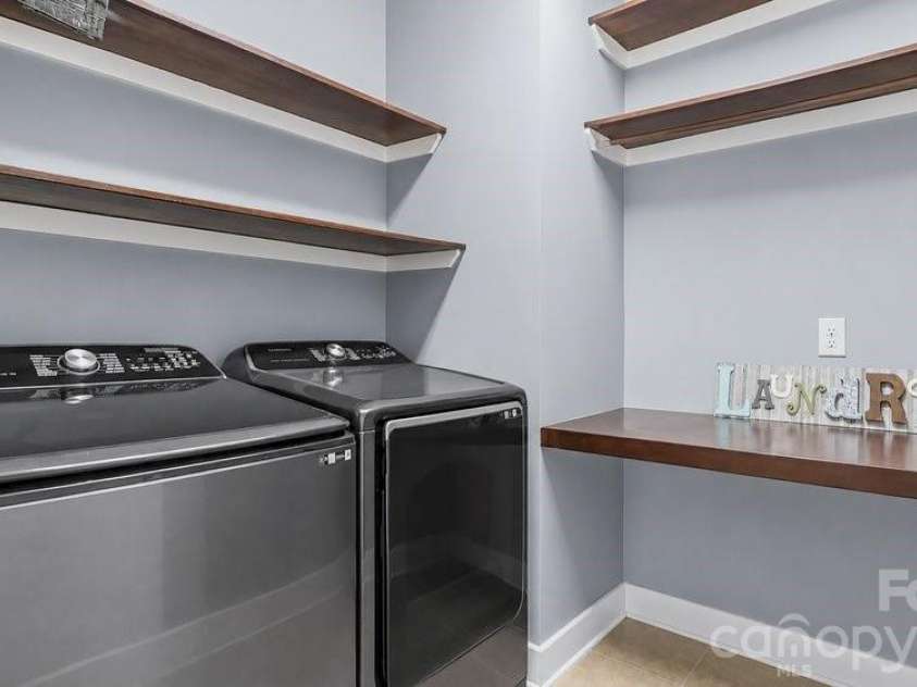 11926 Grey Partridge Drive, Charlotte, NC 28278.  MLS# CAR4381205, YatesRealty ID 36204. 