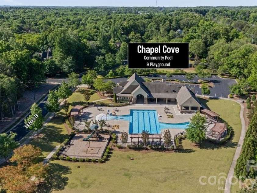 11926 Grey Partridge Drive, Charlotte, NC 28278.  MLS# CAR4381205, YatesRealty ID 36204. 
