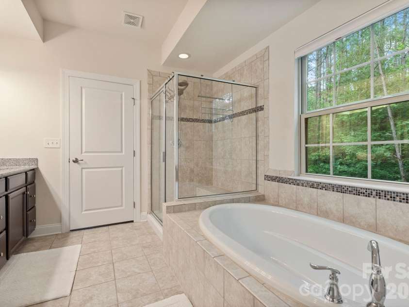 237 Ashmore Circle, Troutman, NC 28166.  MLS# CAR4391360, YatesRealty ID 36209. 