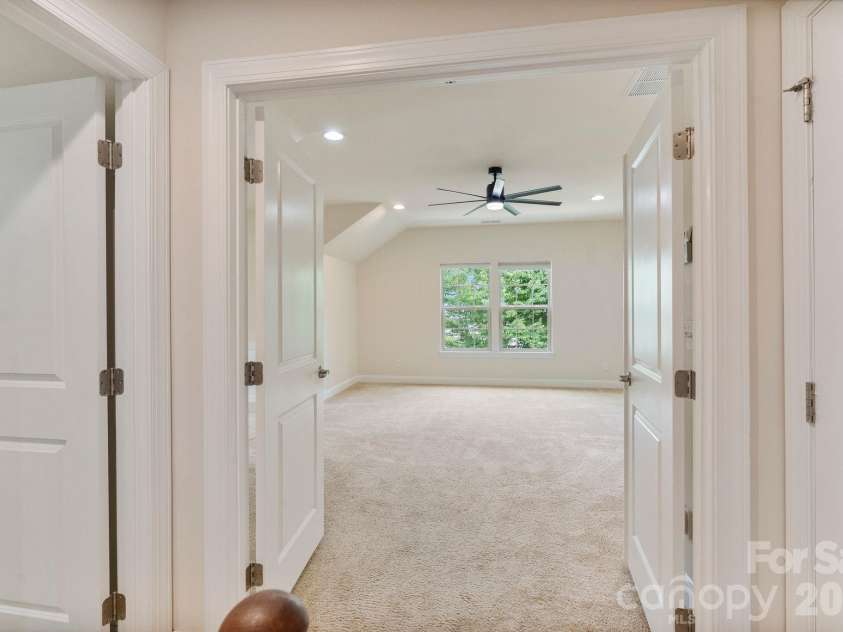 237 Ashmore Circle, Troutman, NC 28166.  MLS# CAR4391360, YatesRealty ID 36209. 