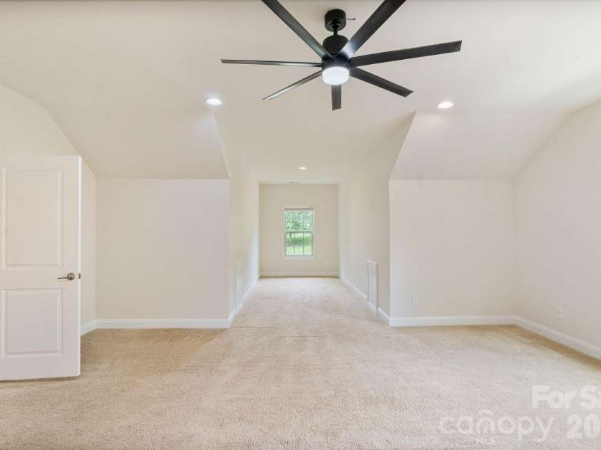 237 Ashmore Circle, Troutman, NC 28166.  MLS# CAR4391360, YatesRealty ID 36209. 