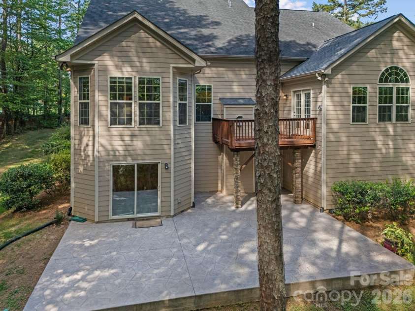 237 Ashmore Circle, Troutman, NC 28166.  MLS# CAR4391360, YatesRealty ID 36209. 