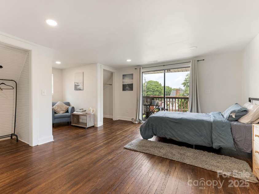 1102 Lane Street, Kannapolis, NC 28083.  MLS# CAR4275182, YatesRealty ID 3621. 