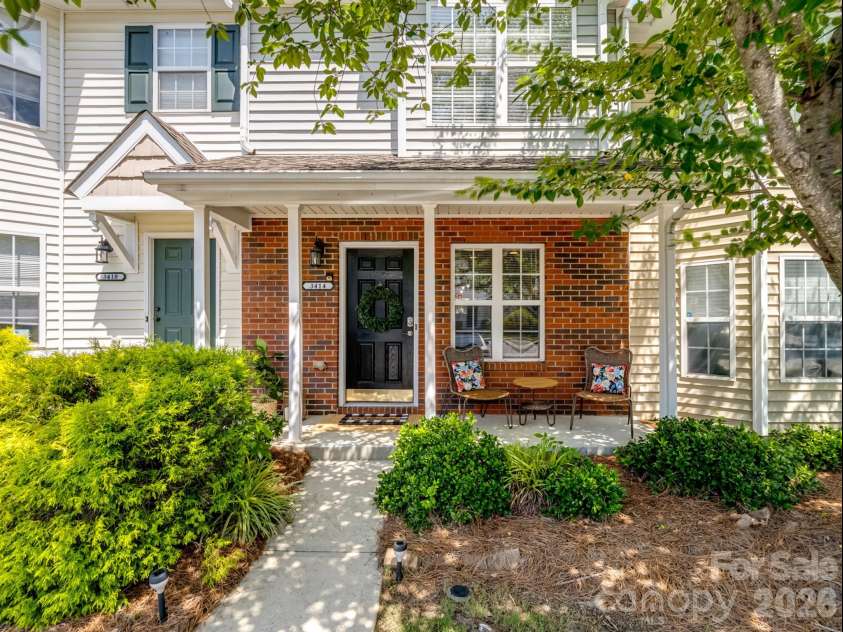 3414 Broadwick Street, Charlotte, NC 28213.  MLS# CAR4346812, YatesRealty ID 3621. Welcome Home!