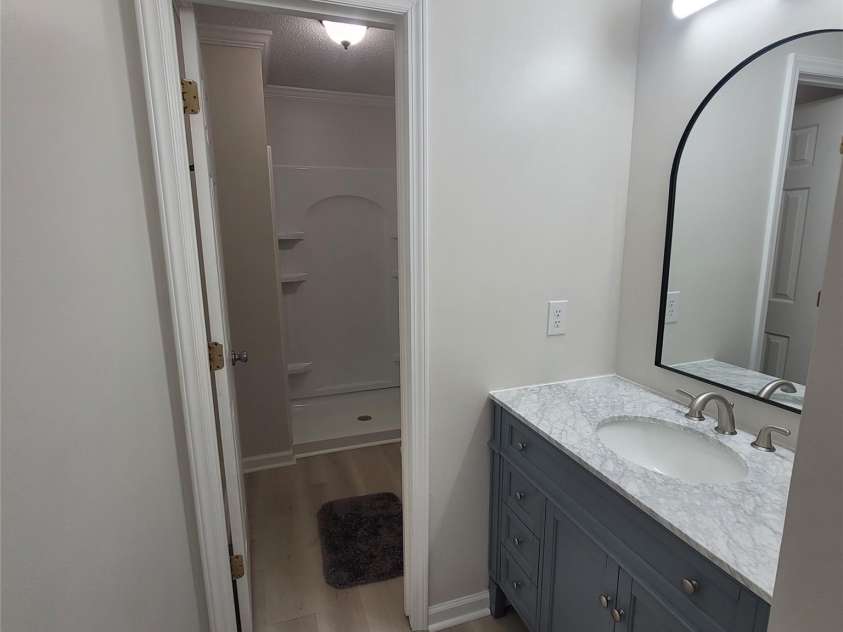 4066 Triton Drive, Tega Cay, SC 29708.  MLS# CAR4218686, YatesRealty ID 3621. Main Level Bath