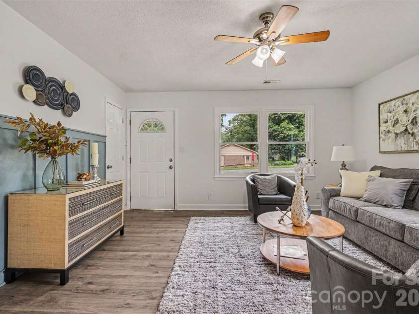 105 Mcgee Street, Fort Mill, SC 29715.  MLS# CAR4393320, YatesRealty ID 36210. 