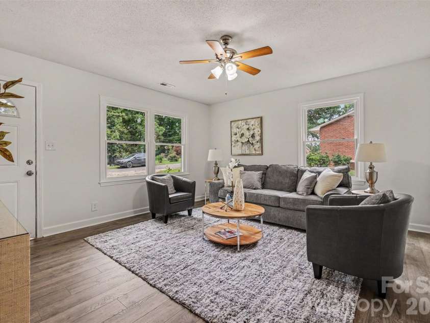 105 Mcgee Street, Fort Mill, SC 29715.  MLS# CAR4393320, YatesRealty ID 36210. 