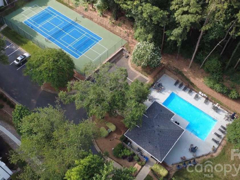 17712 Preston Lake Drive, Cornelius, NC 28031.  MLS# CAR4390824, YatesRealty ID 36211. Community Pool and Sports Courts
