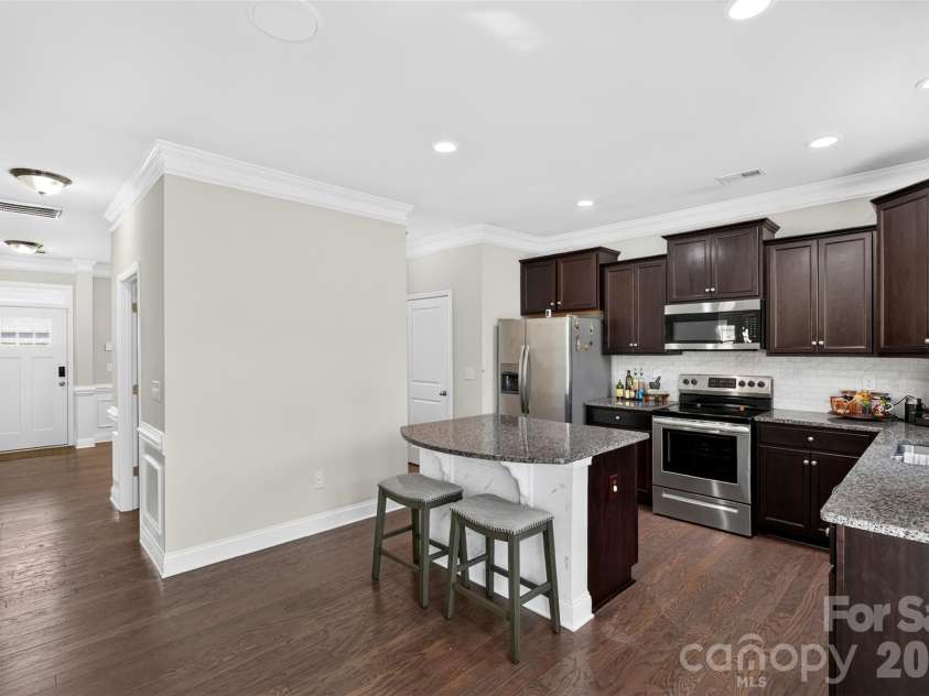 222 Santa Ana Way, Duncan, SC 29334.  MLS# CAR4394280, YatesRealty ID 36214. 