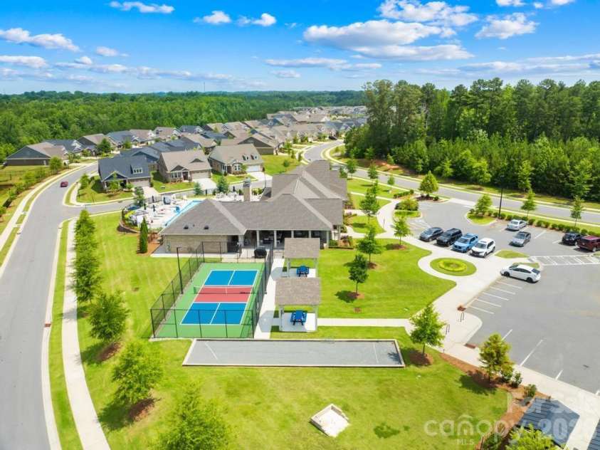 9612 Liberty Hill Drive, Mint Hill, NC 28227.  MLS# CAR4398722, YatesRealty ID 36215. 