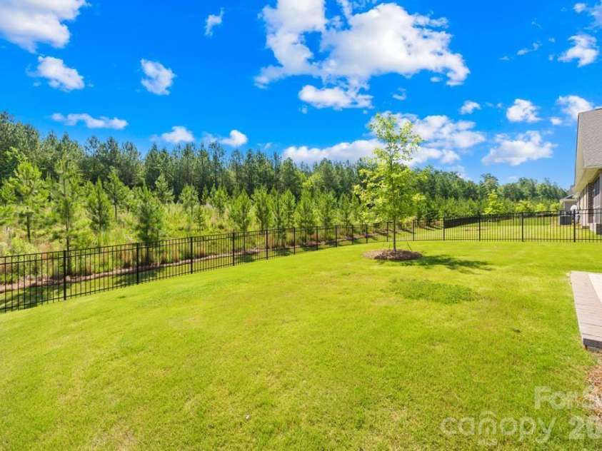 9612 Liberty Hill Drive, Mint Hill, NC 28227.  MLS# CAR4398722, YatesRealty ID 36215. 