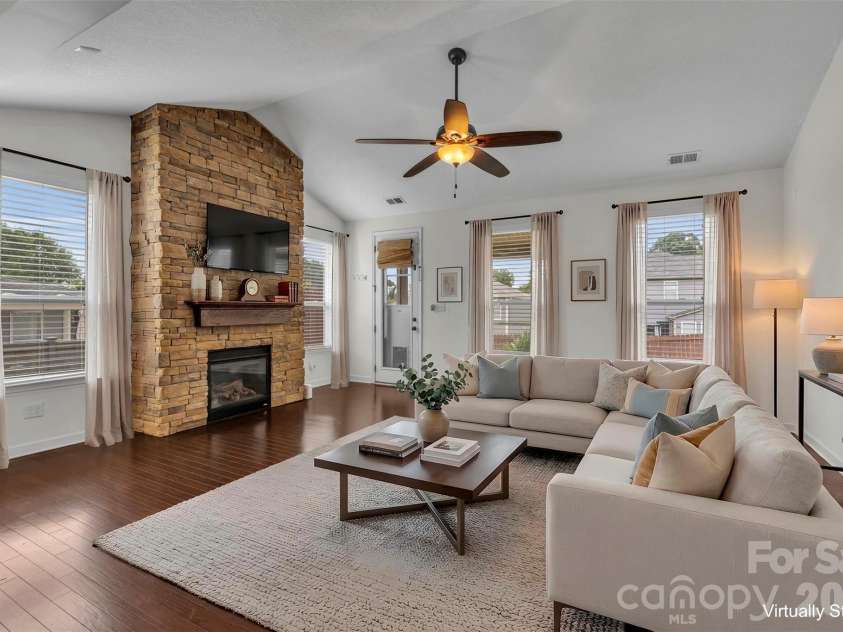 1172 Mckee Farm Lane, Belmont, NC 28012.  MLS# CAR4399005, YatesRealty ID 36216. 