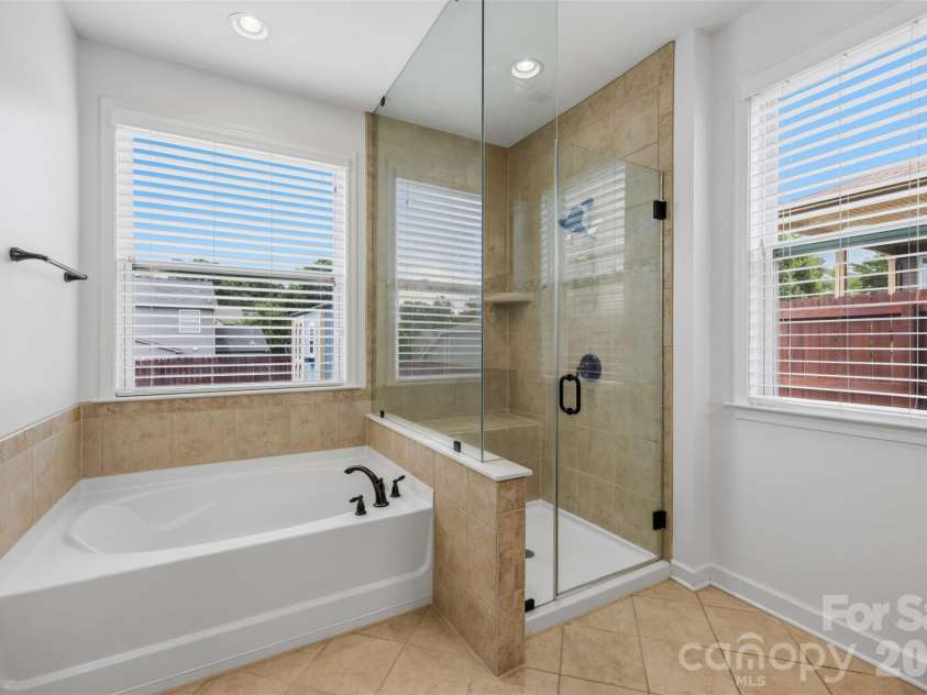 1172 Mckee Farm Lane, Belmont, NC 28012.  MLS# CAR4399005, YatesRealty ID 36216. 