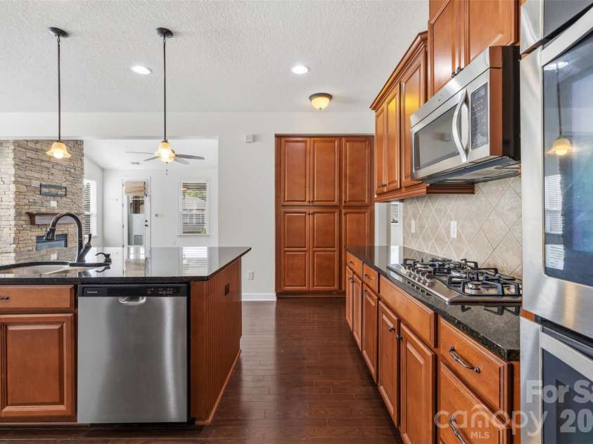 1172 Mckee Farm Lane, Belmont, NC 28012.  MLS# CAR4399005, YatesRealty ID 36216. 