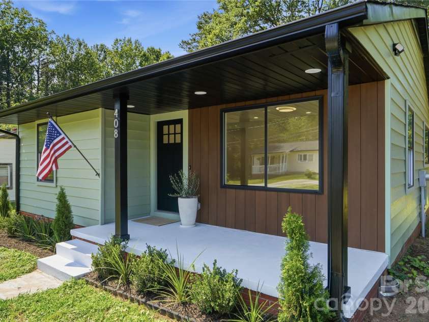408 Rhyne Street, Stanley, NC 28164.  MLS# CAR4399645, YatesRealty ID 36218. 