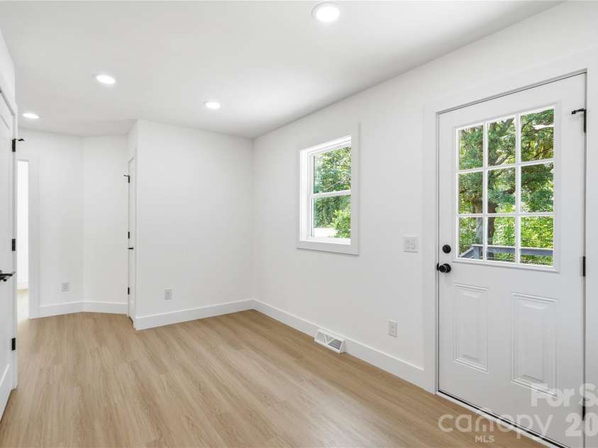 408 Rhyne Street, Stanley, NC 28164.  MLS# CAR4399645, YatesRealty ID 36218. 