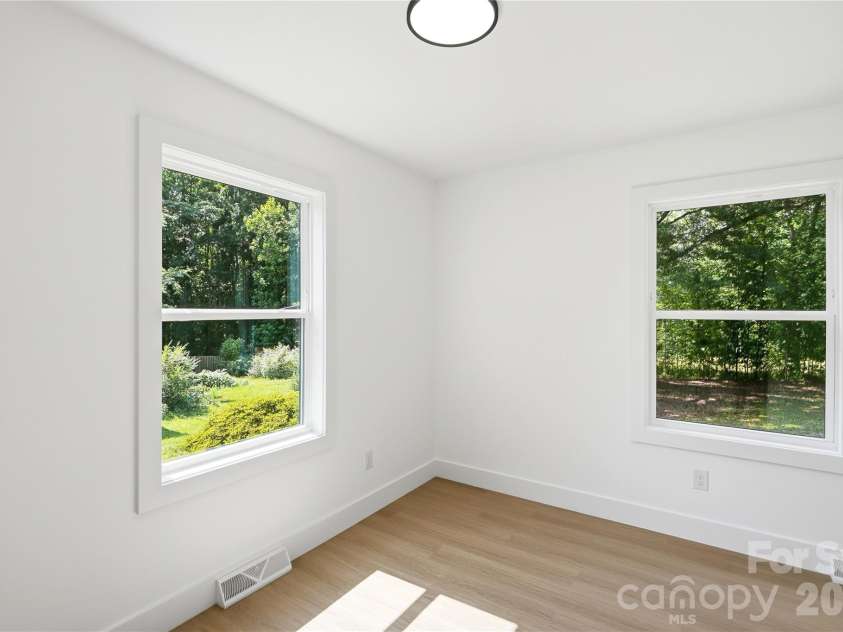 408 Rhyne Street, Stanley, NC 28164.  MLS# CAR4399645, YatesRealty ID 36218. 