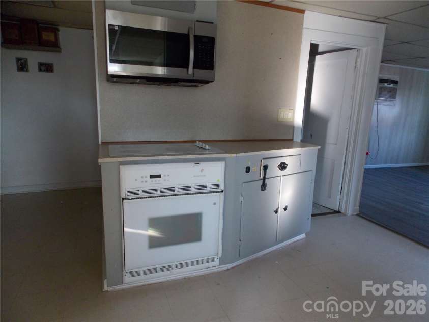 1317 &1319 Main Street, Lenoir, NC 28645.  MLS# CAR4298518, YatesRealty ID 3622. 