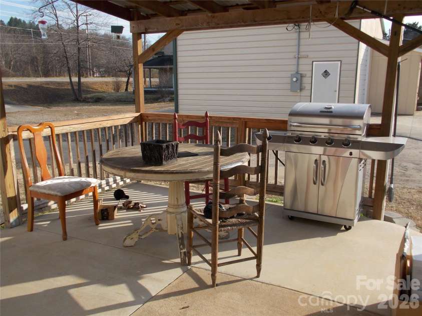 1317 &1319 Main Street, Lenoir, NC 28645.  MLS# CAR4298518, YatesRealty ID 3622. 