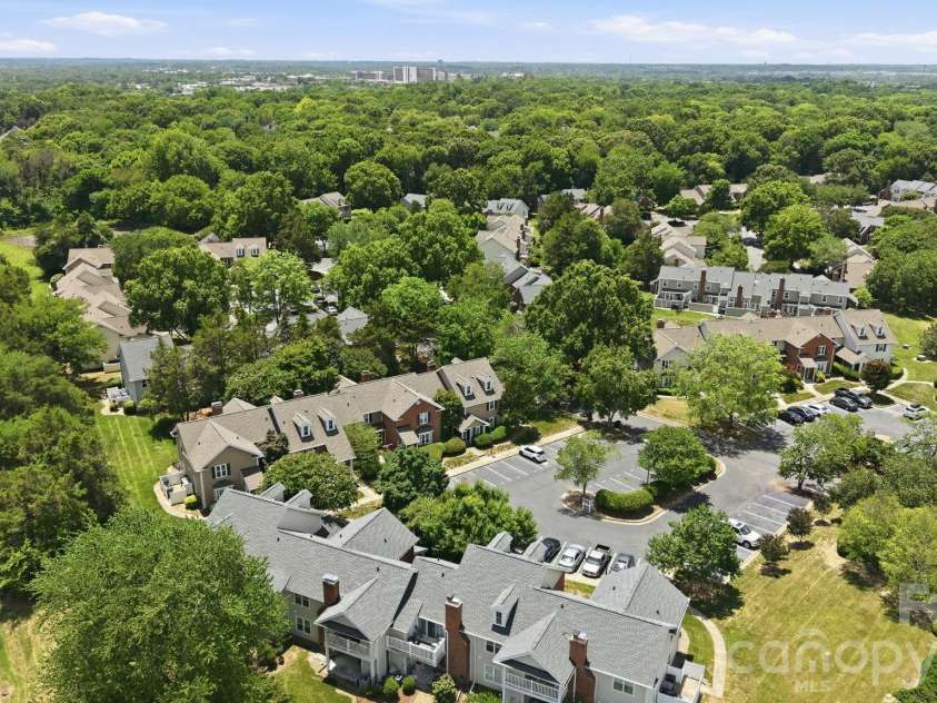 9319 Vicksburg Park Court, Charlotte, NC 28210.  MLS# CAR4395512, YatesRealty ID 36221. 