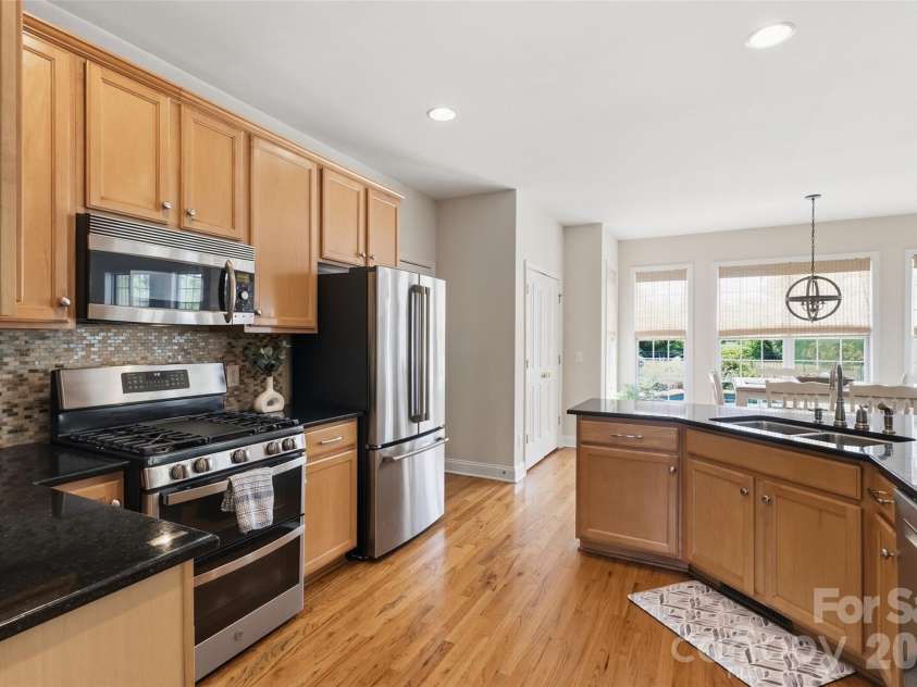 6006 Embassy Court, Wesley Chapel, NC 28110.  MLS# CAR4397902, YatesRealty ID 36222. 