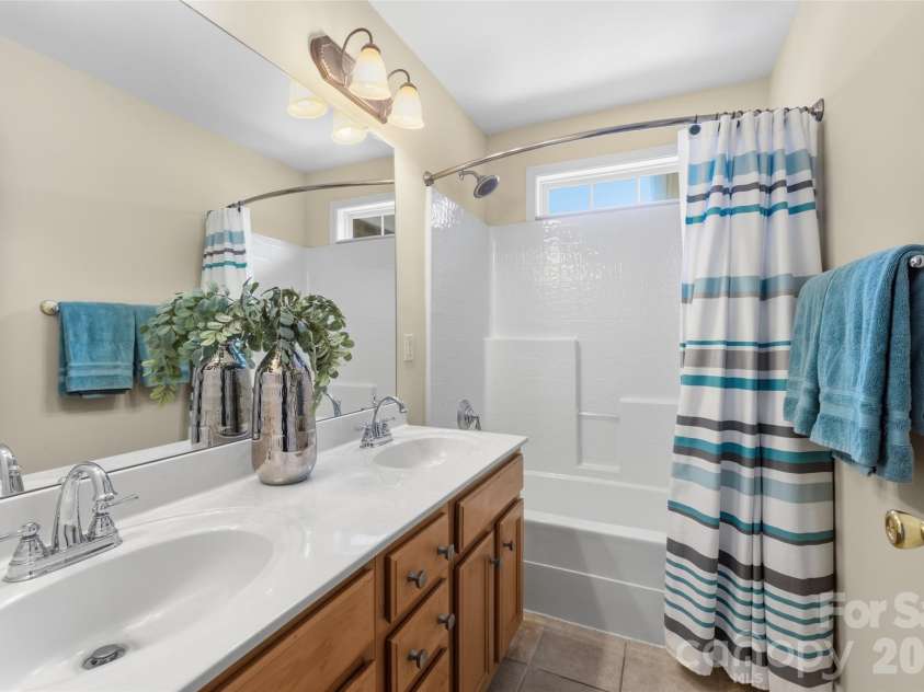 6006 Embassy Court, Wesley Chapel, NC 28110.  MLS# CAR4397902, YatesRealty ID 36222. 