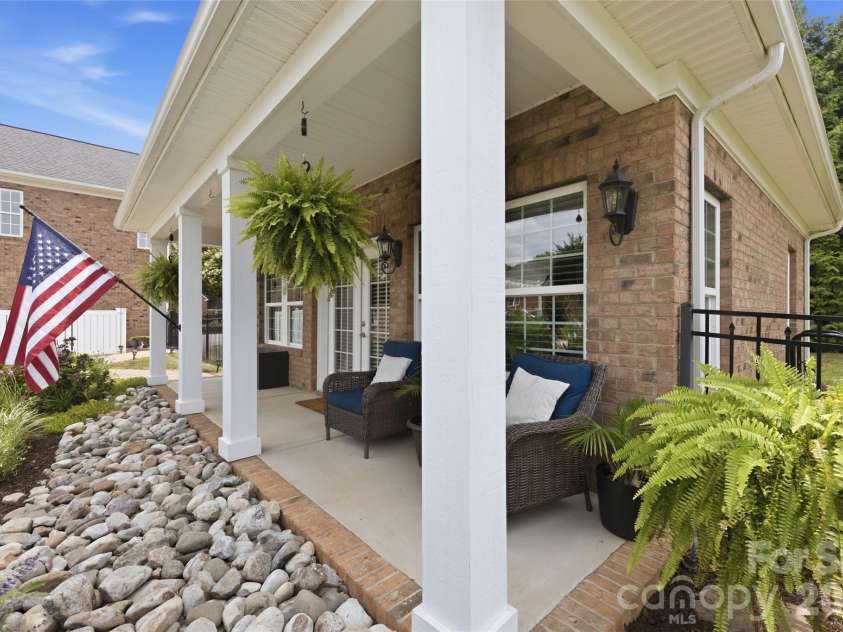 6006 Embassy Court, Wesley Chapel, NC 28110.  MLS# CAR4397902, YatesRealty ID 36222. 