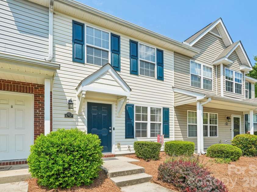 1757 Hidden Creek Drive, Rock Hill, SC 29732.  MLS# CAR4400923, YatesRealty ID 36224. 