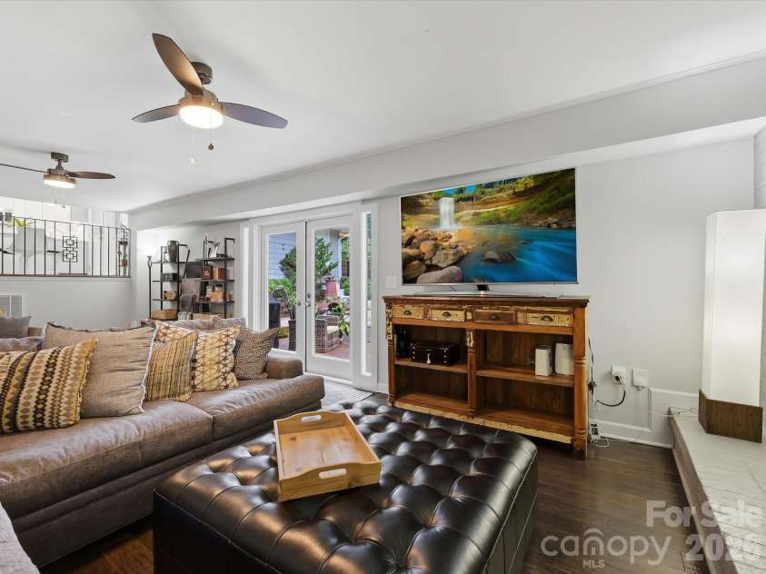 6419 Morven Lane, Charlotte, NC 28270.  MLS# CAR4400448, YatesRealty ID 36225. 