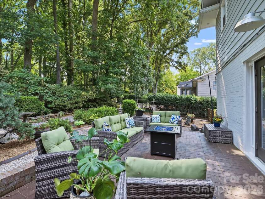 6419 Morven Lane, Charlotte, NC 28270.  MLS# CAR4400448, YatesRealty ID 36225. 