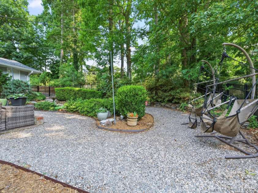 6419 Morven Lane, Charlotte, NC 28270.  MLS# CAR4400448, YatesRealty ID 36225. 