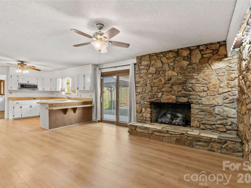 737 Tillery Branch Road, Marshall, NC 28753.  MLS# CAR4401632, YatesRealty ID 36227. Living room