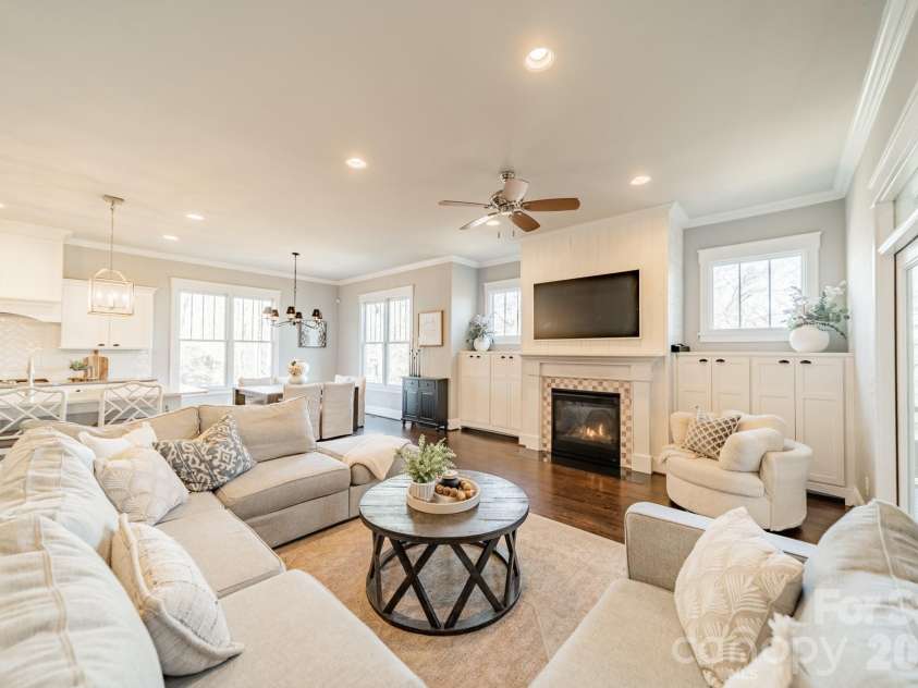 2289 Tatton Hall Road, Fort Mill, SC 29715.  MLS# CAR4336843, YatesRealty ID 3623. 