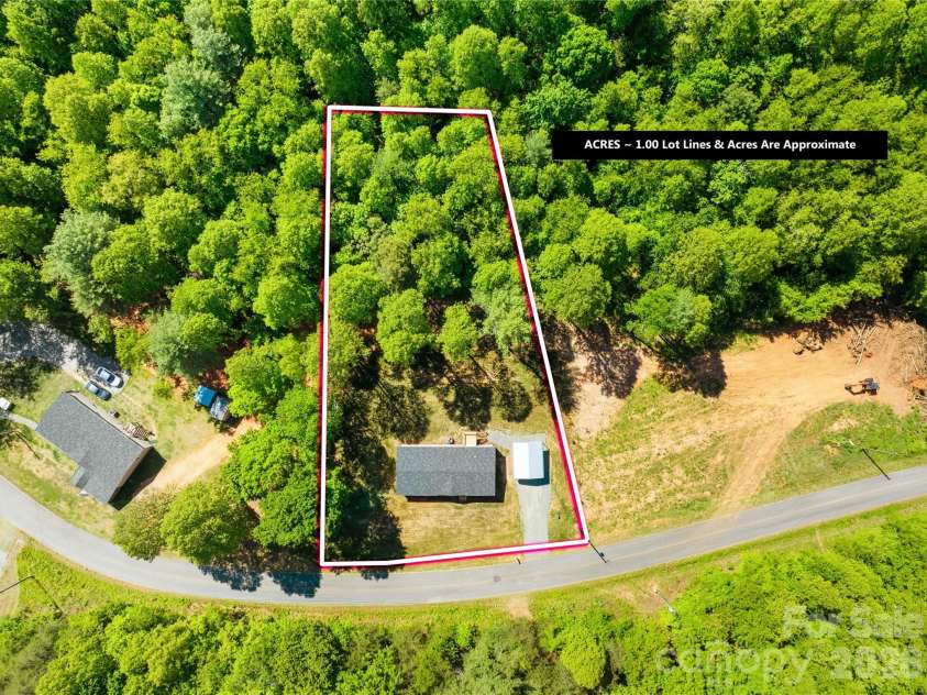 251 Center Lane, Thurmond, NC 28683.  MLS# CAR4379183, YatesRealty ID 3623. 