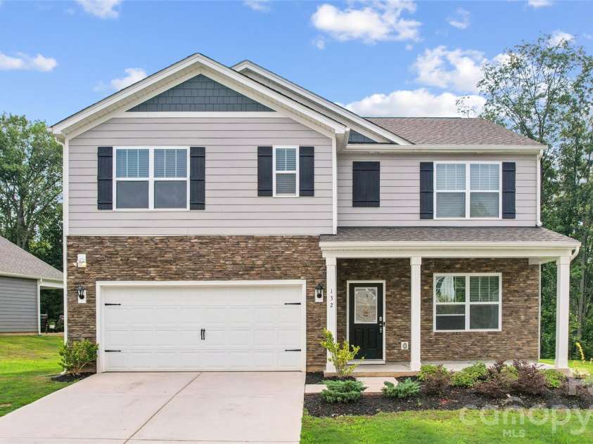 132 Scotsway Court, Troutman, NC 28166.  MLS# CAR4401559, YatesRealty ID 36230. 