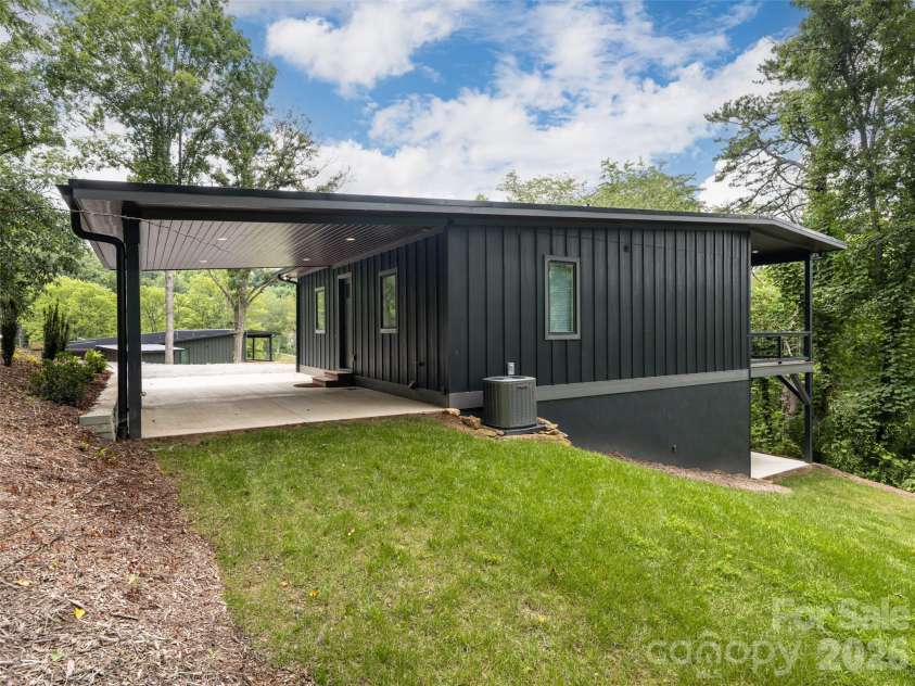 20 Cane Creek Lane, Fairview, NC 28730.  MLS# CAR4395411, YatesRealty ID 36234. 