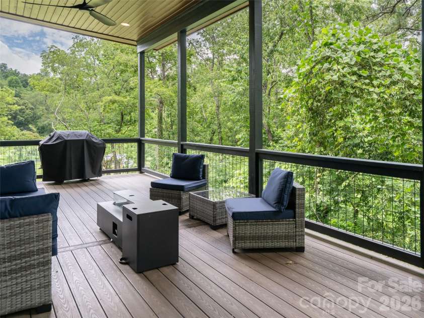 20 Cane Creek Lane, Fairview, NC 28730.  MLS# CAR4395411, YatesRealty ID 36234. 