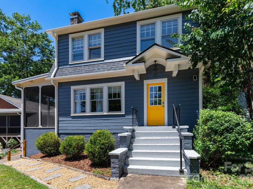 164 Laurel Loop, Asheville, NC 28806.  MLS# CAR4400704, YatesRealty ID 36235. 