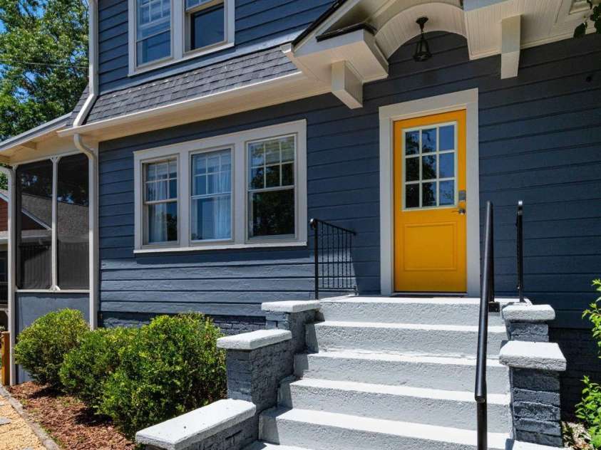 164 Laurel Loop, Asheville, NC 28806.  MLS# CAR4400704, YatesRealty ID 36235. 