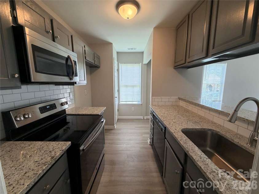 4160 Broadstairs Drive, Concord, NC 28025.  MLS# CAR4394369, YatesRealty ID 36237. 