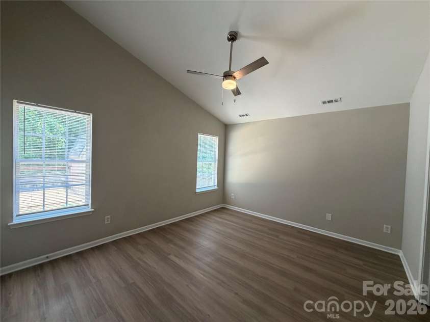 4160 Broadstairs Drive, Concord, NC 28025.  MLS# CAR4394369, YatesRealty ID 36237. 