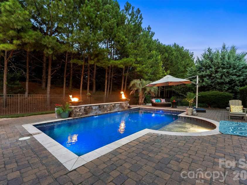 12920 Telfair Meadow Drive, Charlotte, NC 28227.  MLS# CAR4402462, YatesRealty ID 36238. 