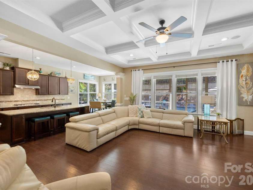 12920 Telfair Meadow Drive, Charlotte, NC 28227.  MLS# CAR4402462, YatesRealty ID 36238. 