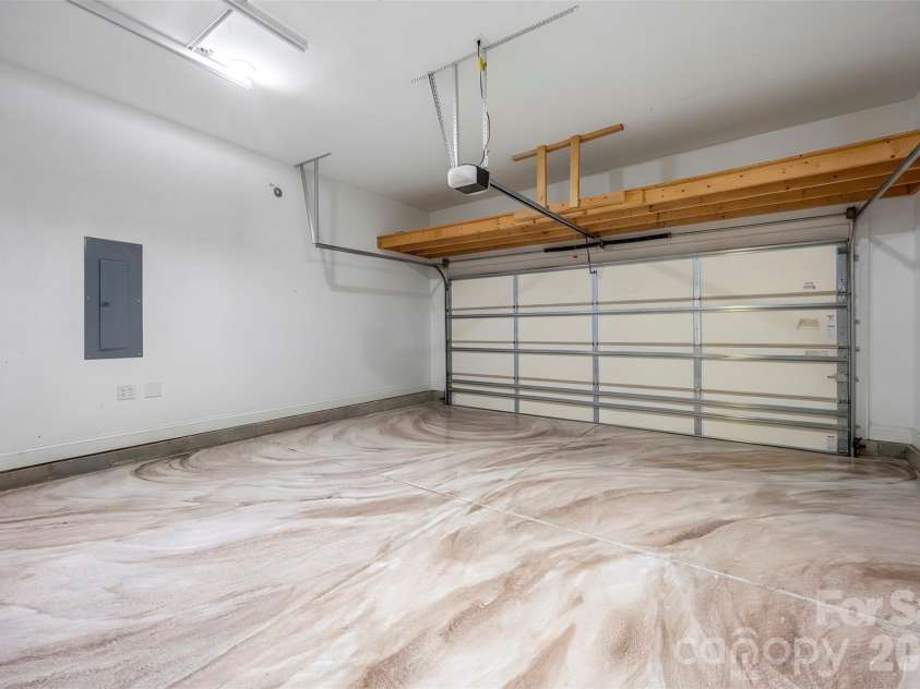 12920 Telfair Meadow Drive, Charlotte, NC 28227.  MLS# CAR4402462, YatesRealty ID 36238. 