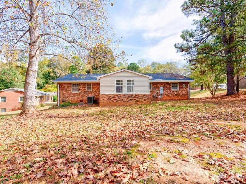 3018 Delano Place, Shelby, NC 28152.  MLS# CAR4295477, YatesRealty ID 3624. 