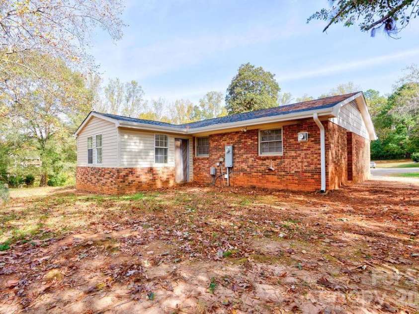 3018 Delano Place, Shelby, NC 28152.  MLS# CAR4295477, YatesRealty ID 3624. 